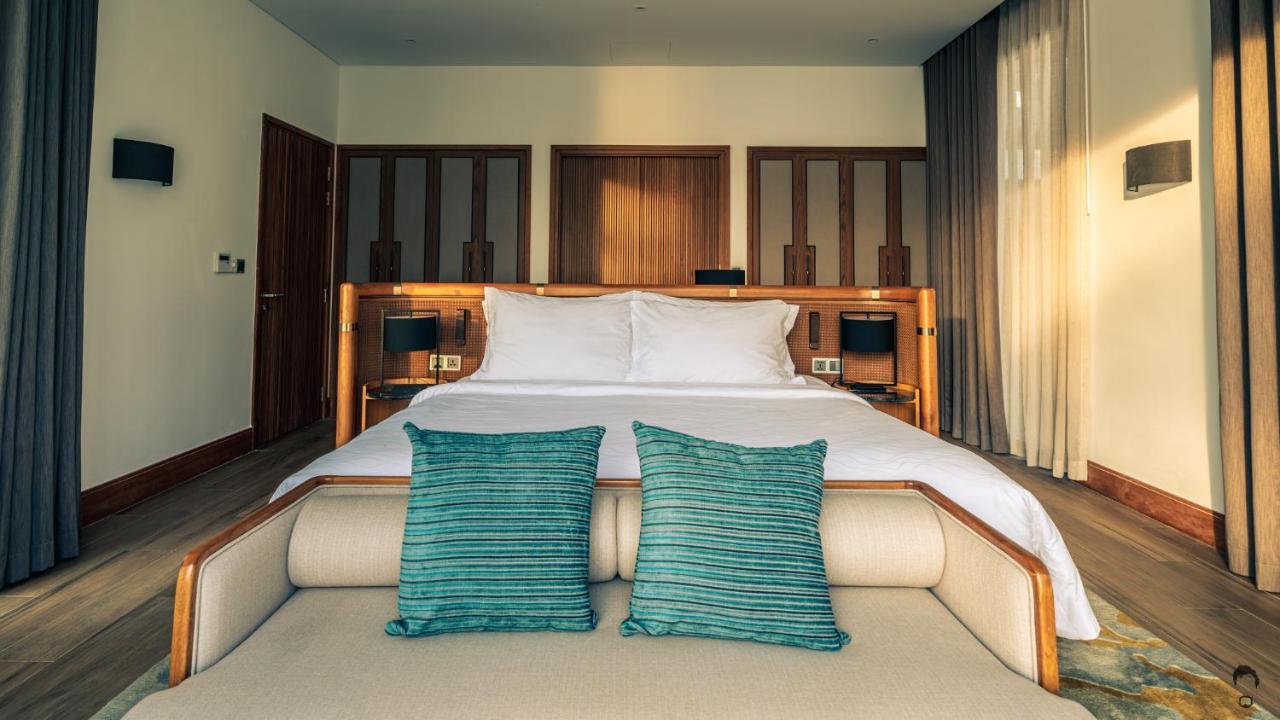 富国岛瑞享别墅及公寓 外观 照片 A bedroom at the hotel