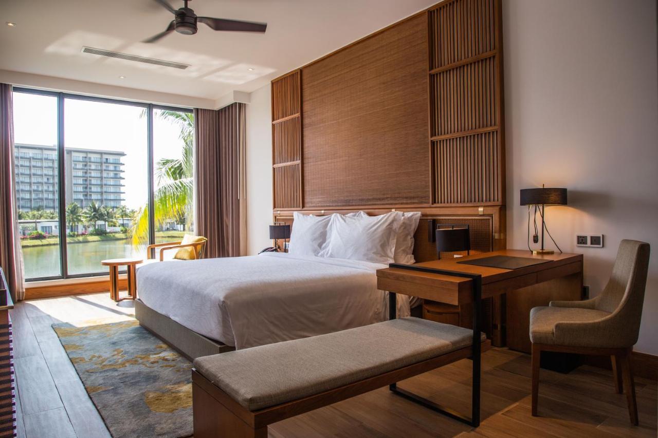 富国岛瑞享别墅及公寓 外观 照片 A bedroom at the hotel