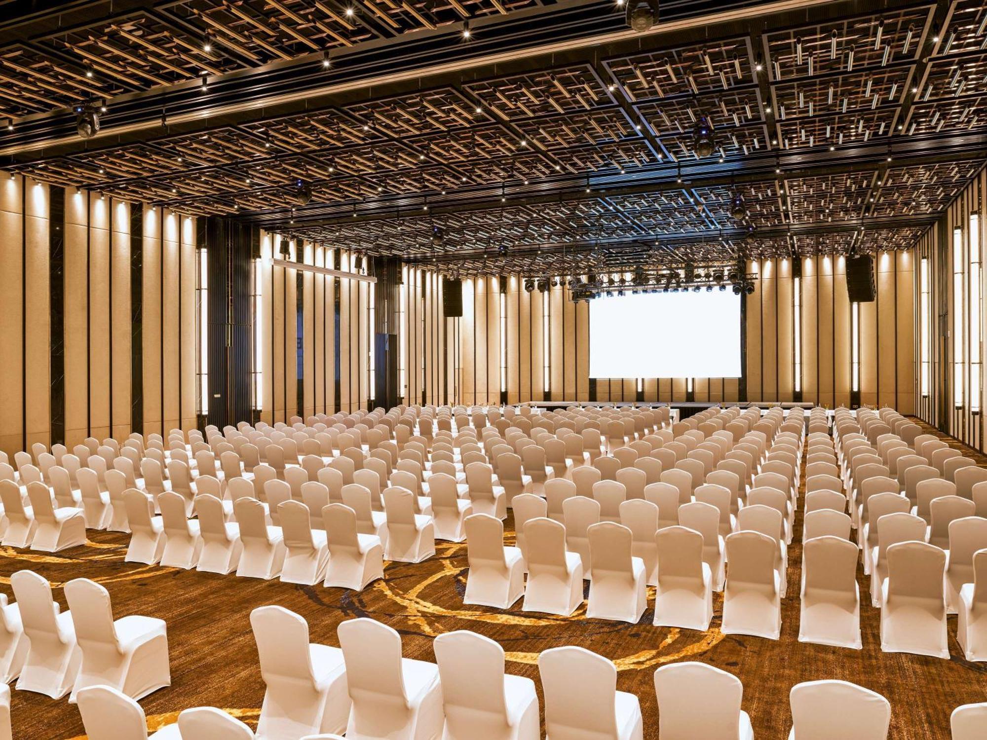 富国岛瑞享别墅及公寓 外观 照片 The Grand Ballroom